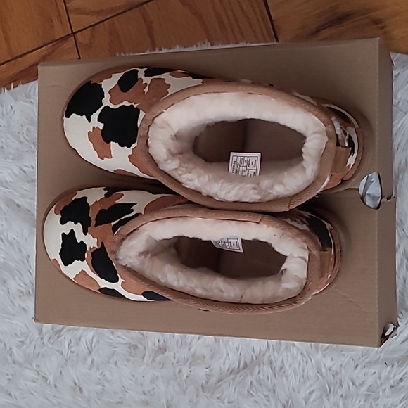 UGG Shoes - Ugg